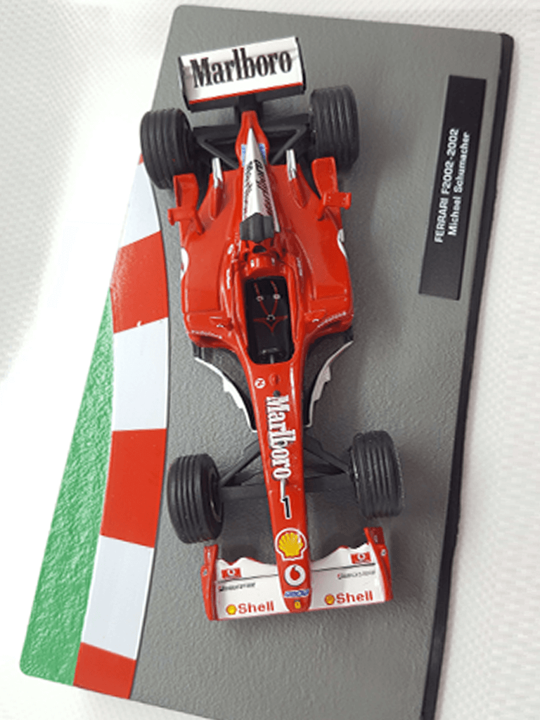 Scalemodz Ferrari F2002 Michael Schumacher marlboro matrica felülnézet