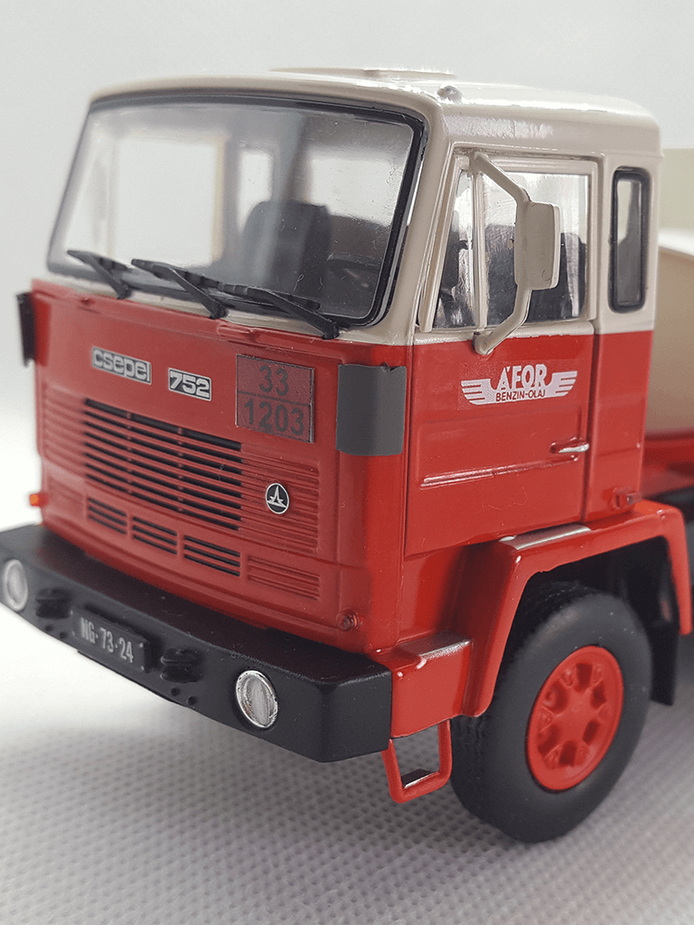 Scalemodz fém modell teherautó Áfor ADR vizes matrica