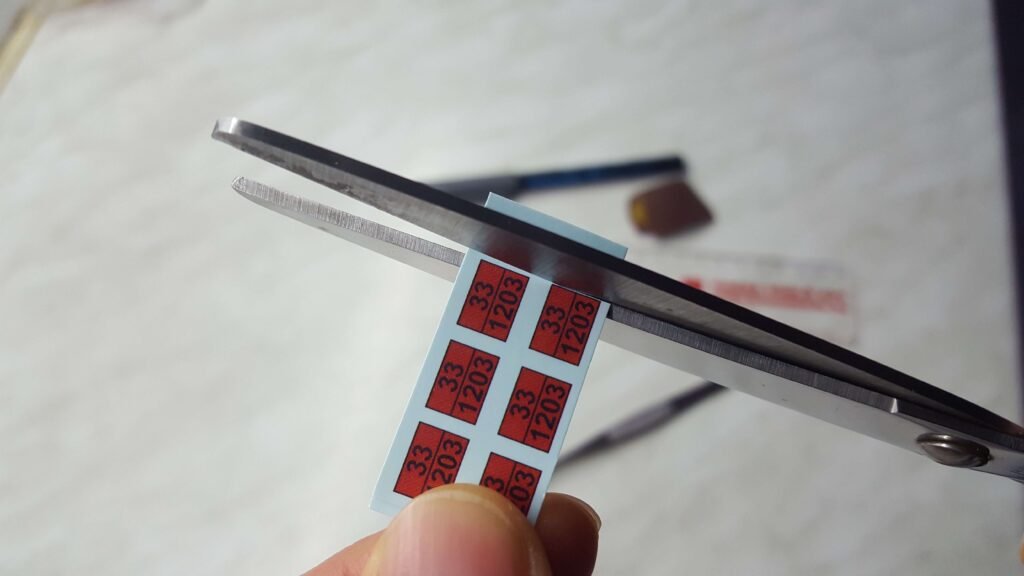 Scalemodz modell teherautó ADR TIR tábla