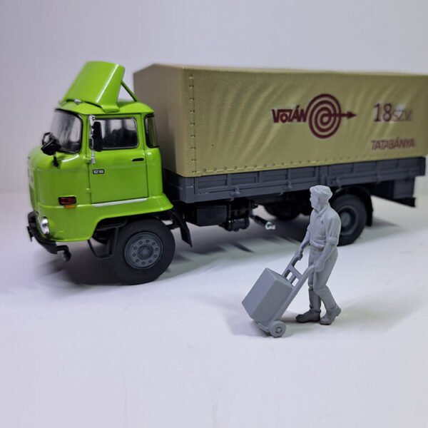 Scalemodz 3D nyomtatott Fuvaros Figura Festettlen