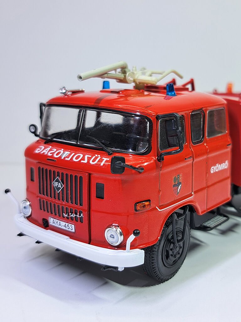 Scalemodz_diecast_truck_scale_model_ifa_tuzoltosag