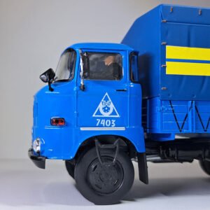 Scalemodz_3dprinted_driver_figure_7 Scalemodz 3D nyomtatott Sofőr Figura Festett IFA ban