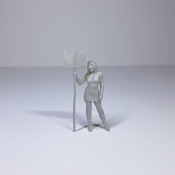 Scalemodz 3D nyomtatott Grid Girl Figura Festettlen